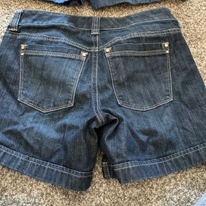 WHBM 00 denim shorts x2